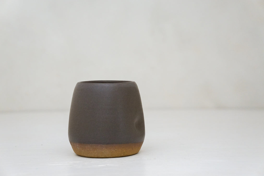 Brown clay Cup in Mocha