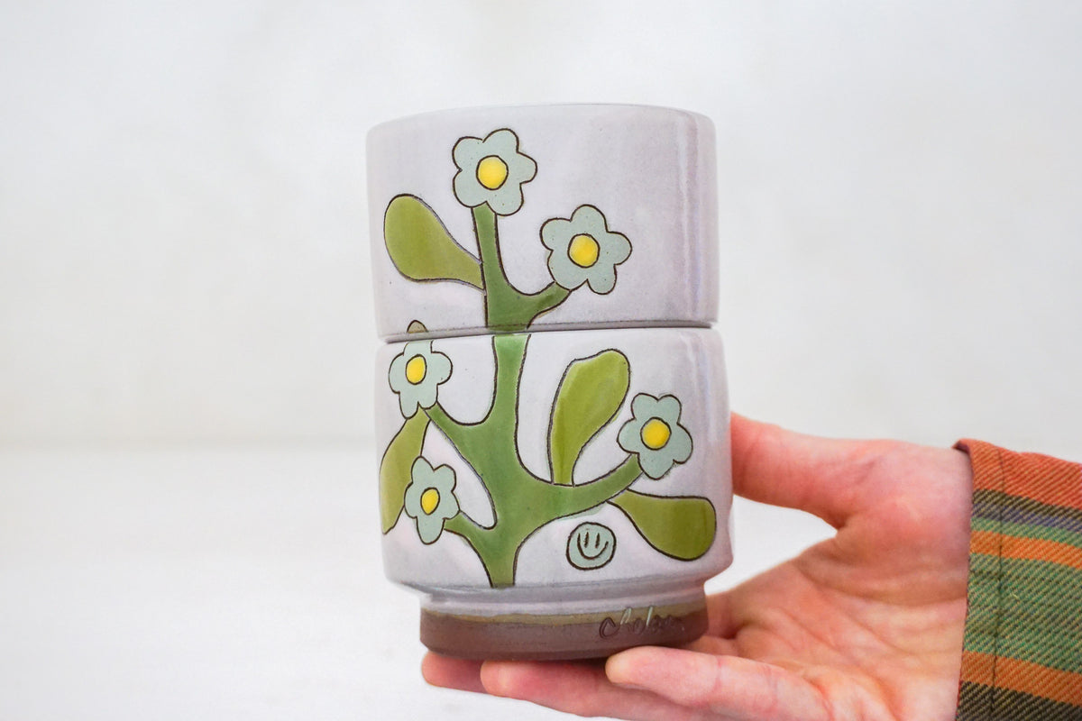 Forget-me-not flower stacker cups in Pink
