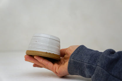 Cup / Dish in White