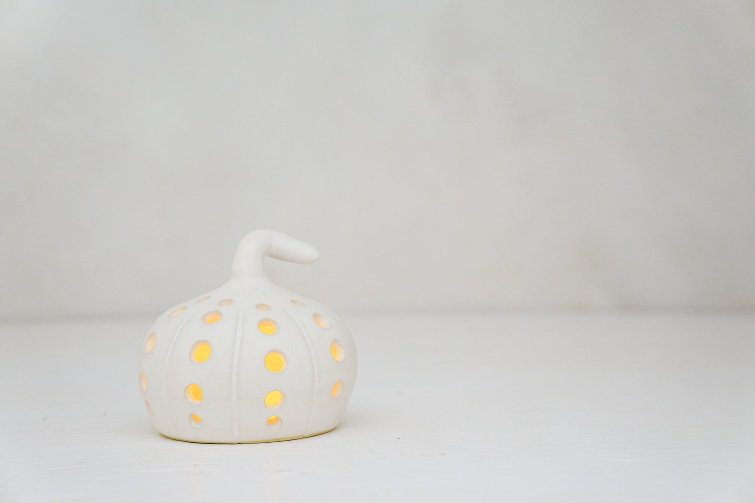 Pumpkin Luminary in Milk