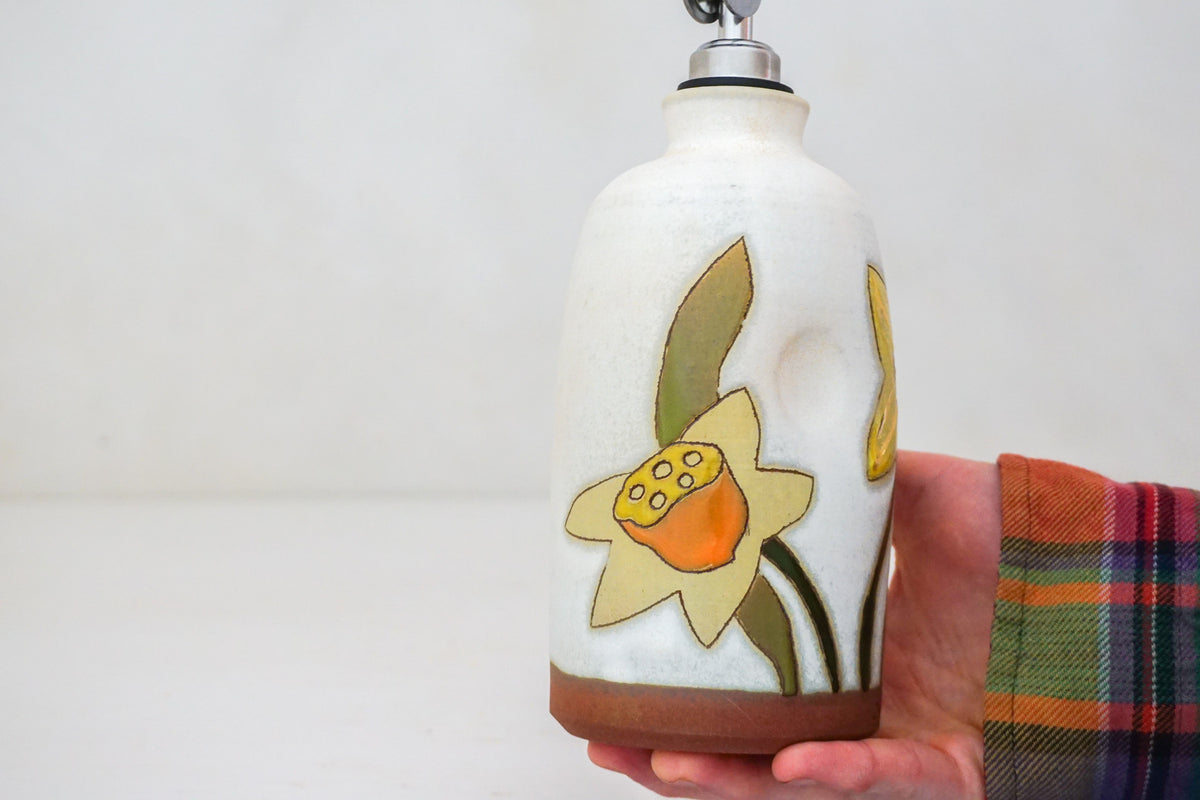 GOLD Daffodil Olive oil Bottle in Bone