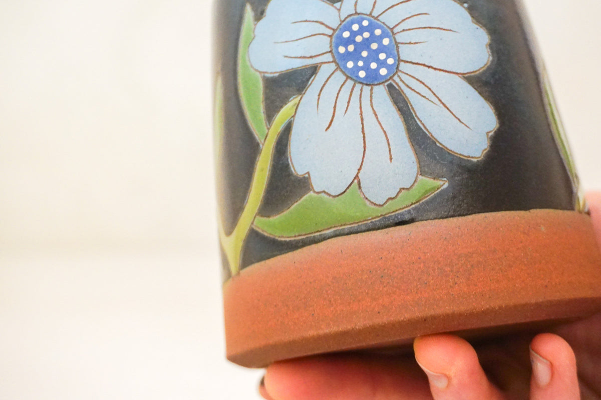 SILVER blue flower OG mug in Darby
