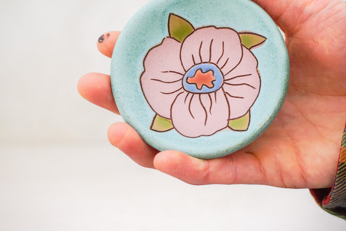 Flower Ring dish in Lake