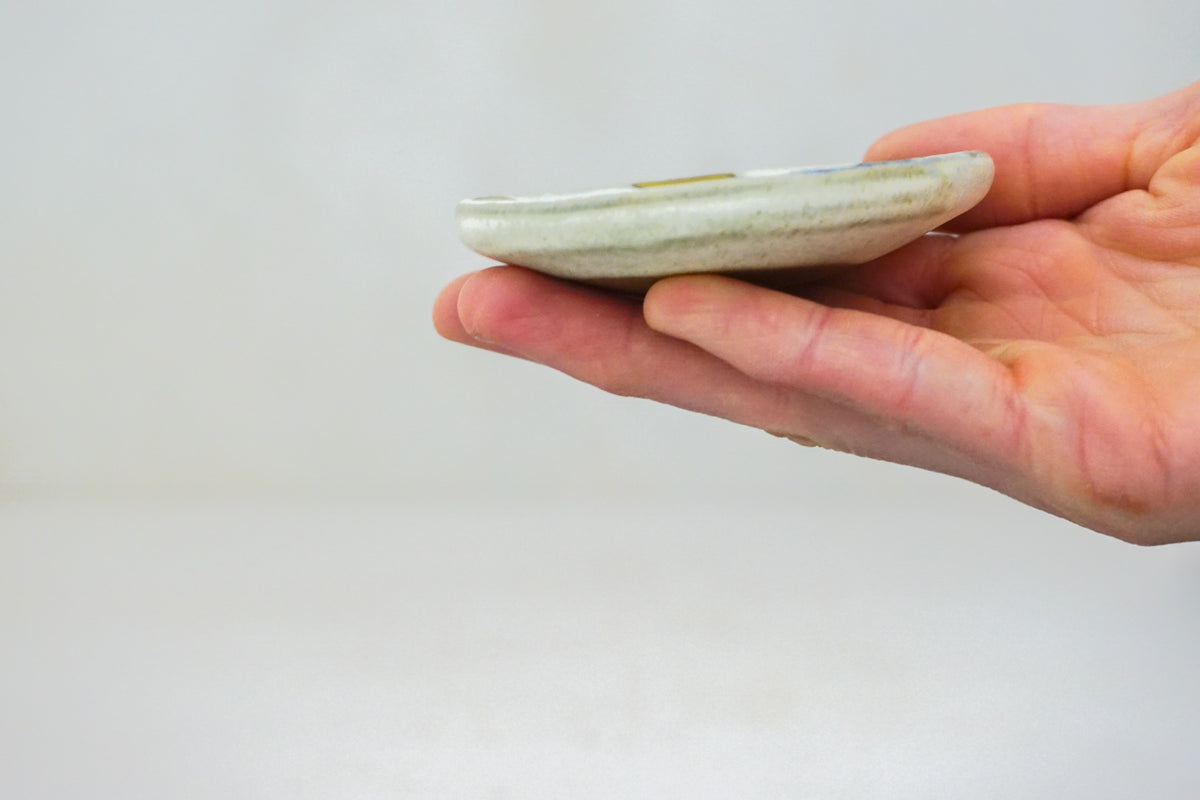 Sunburst Ring dish in Bone