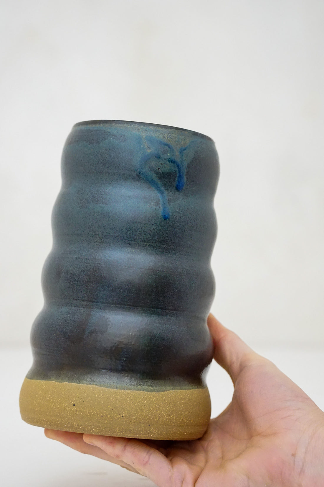 Rippled Vase in Darby