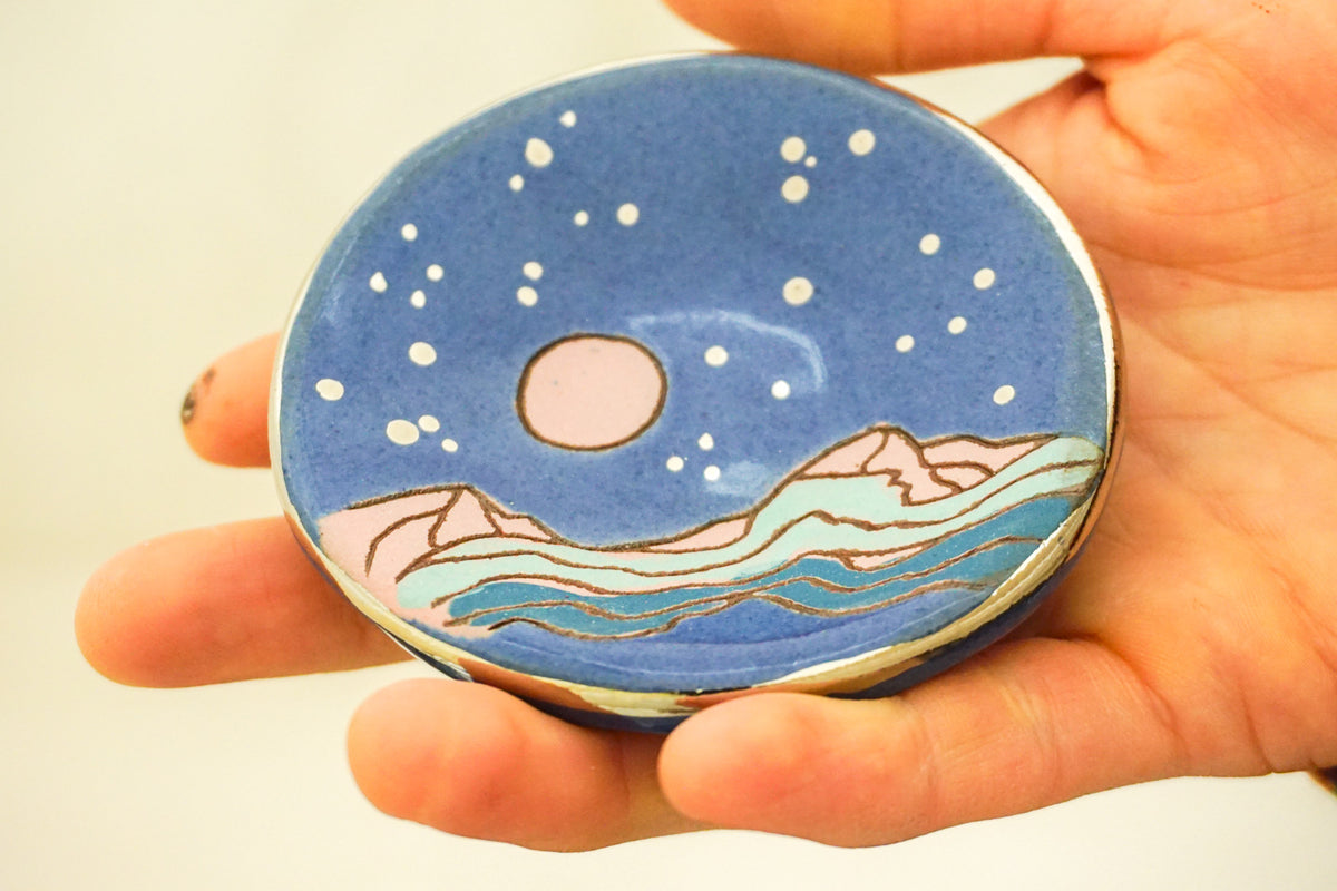 SILVER Mountain Stars Ring dish in Flax