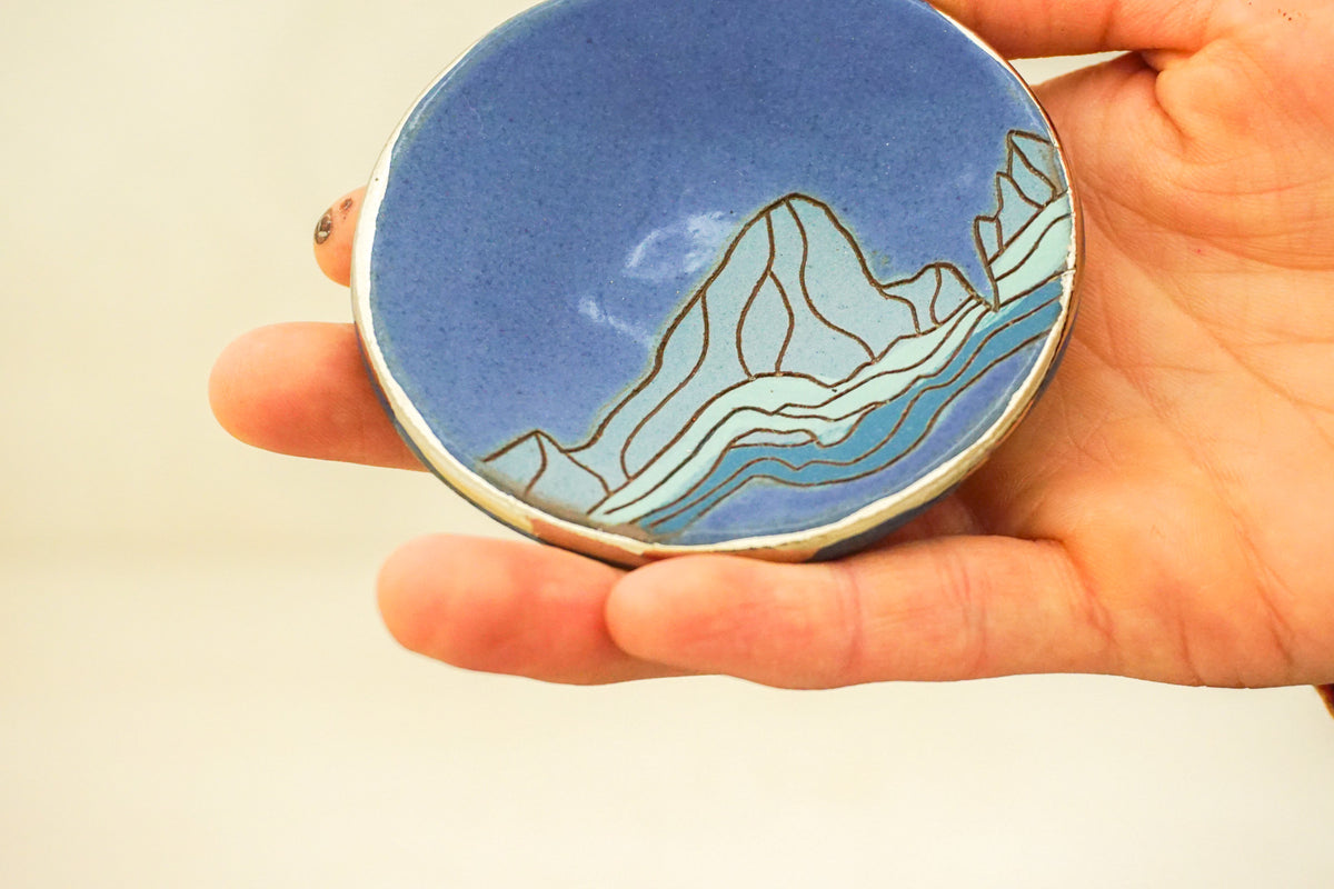 SILVER E Teton Ring dish in Flax