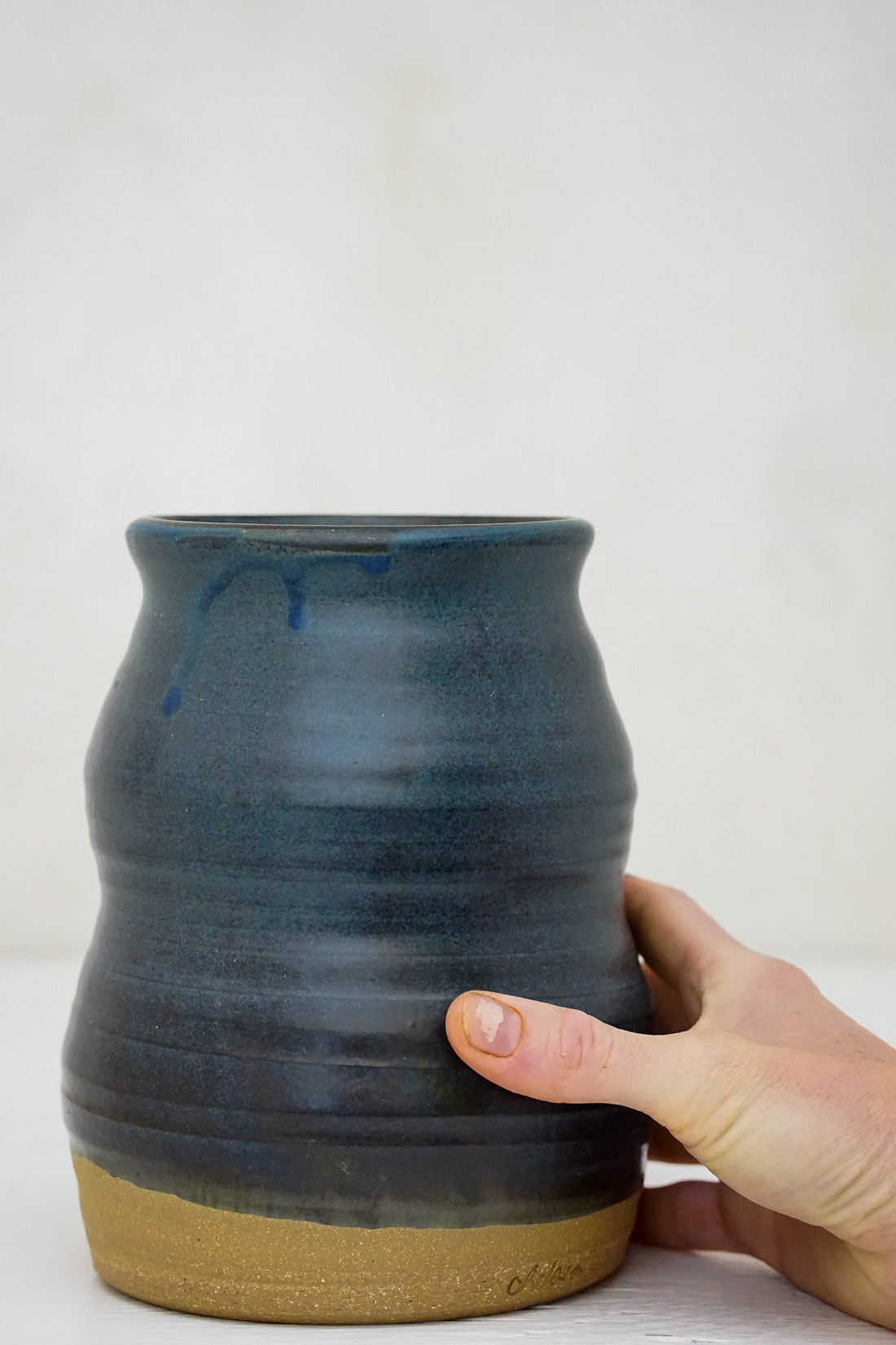 Wavy Vase in Darby