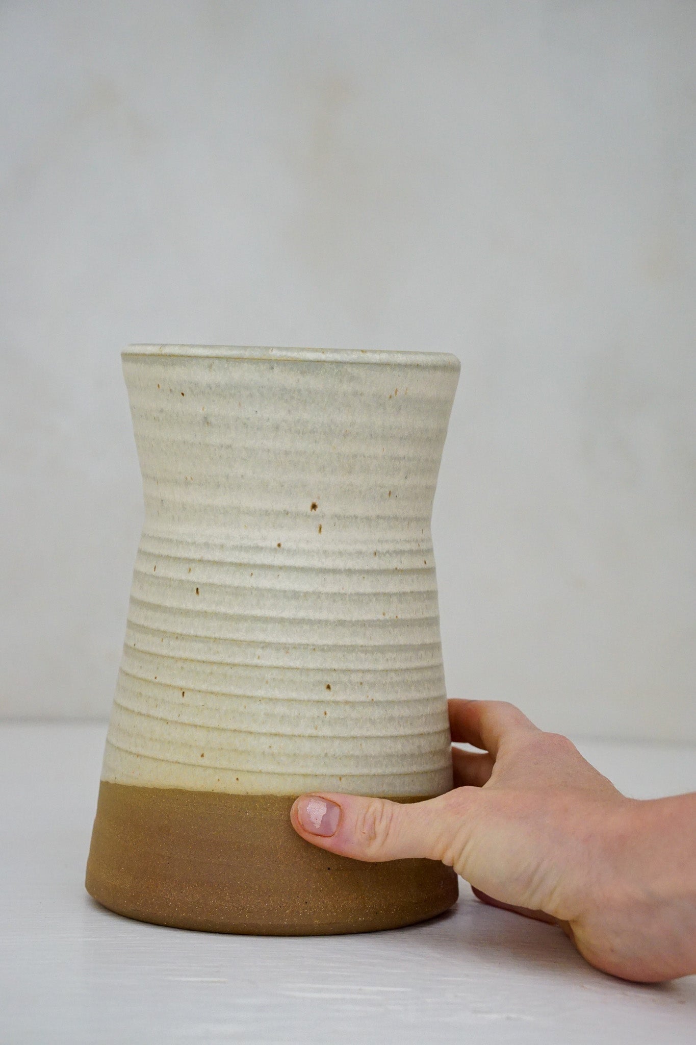 Slope Vase in Limestone