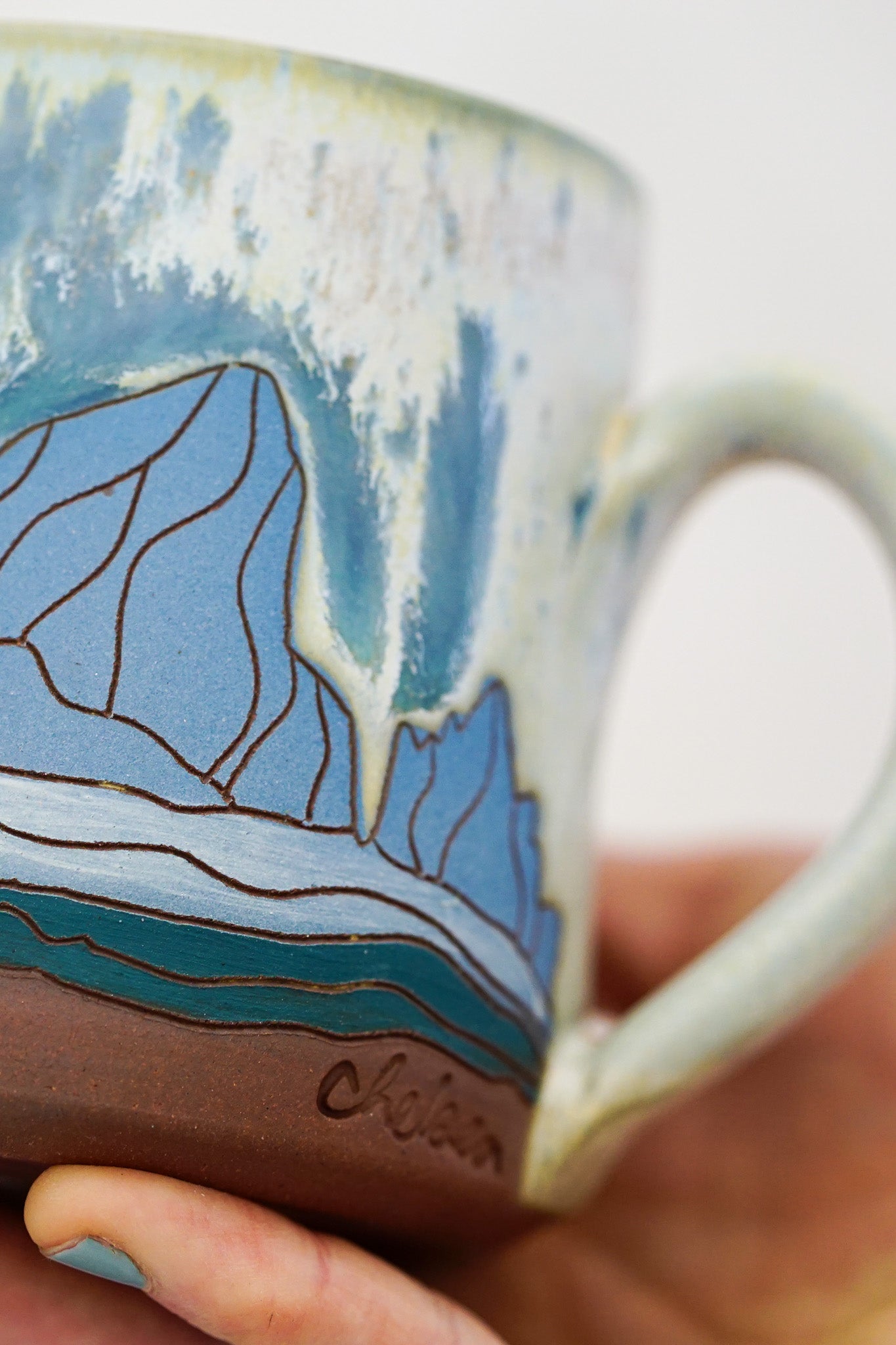 E Teton red home mug in Bone and Speck