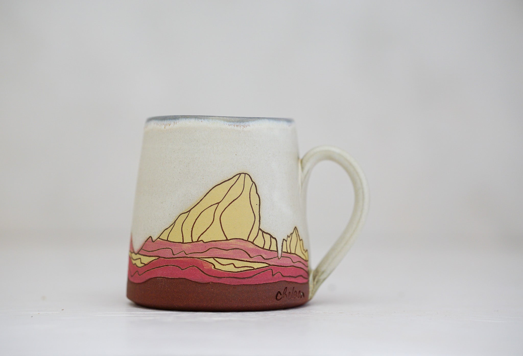 E Teton in Bone yellow slip