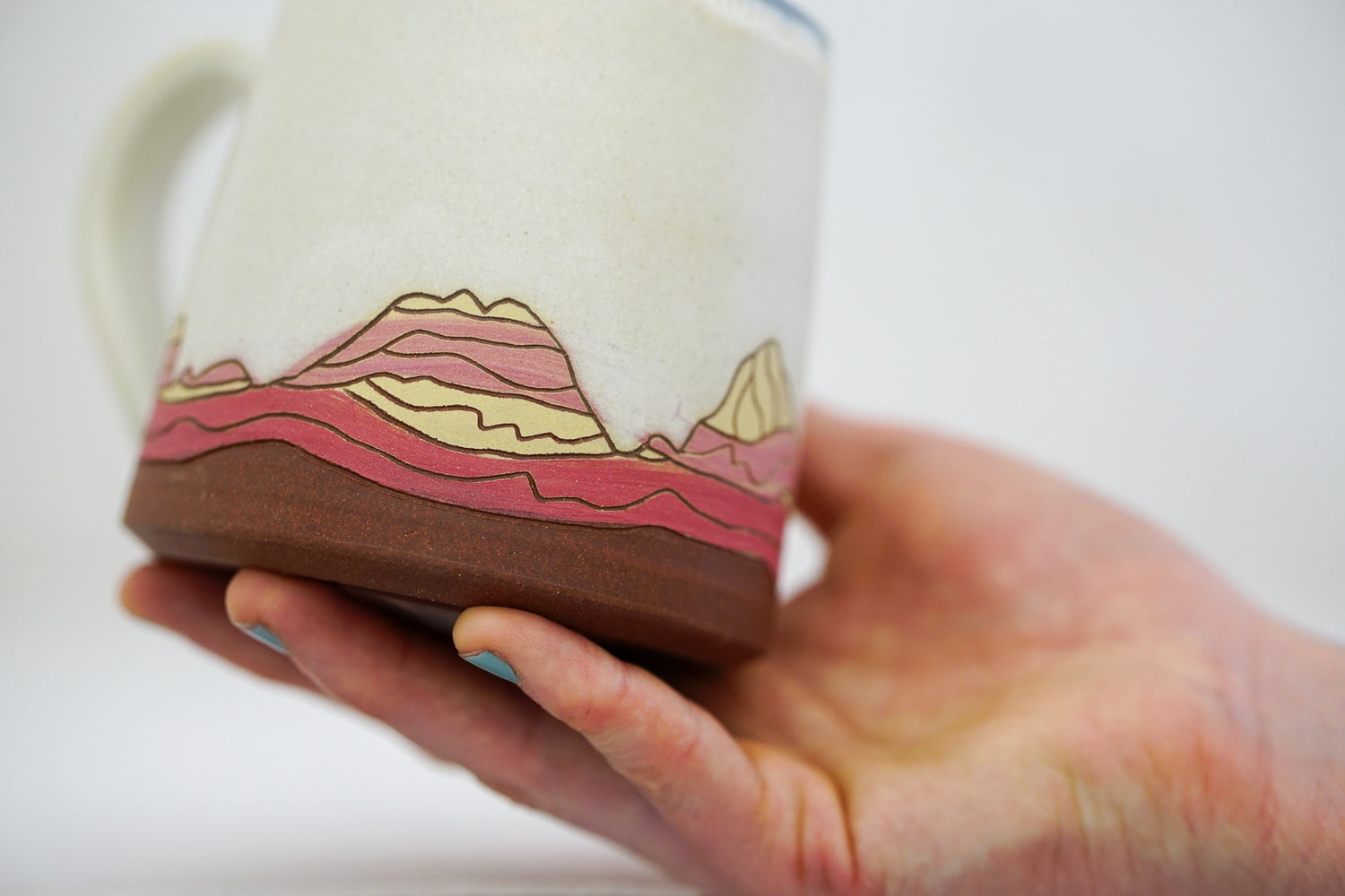 E Teton in Bone yellow slip