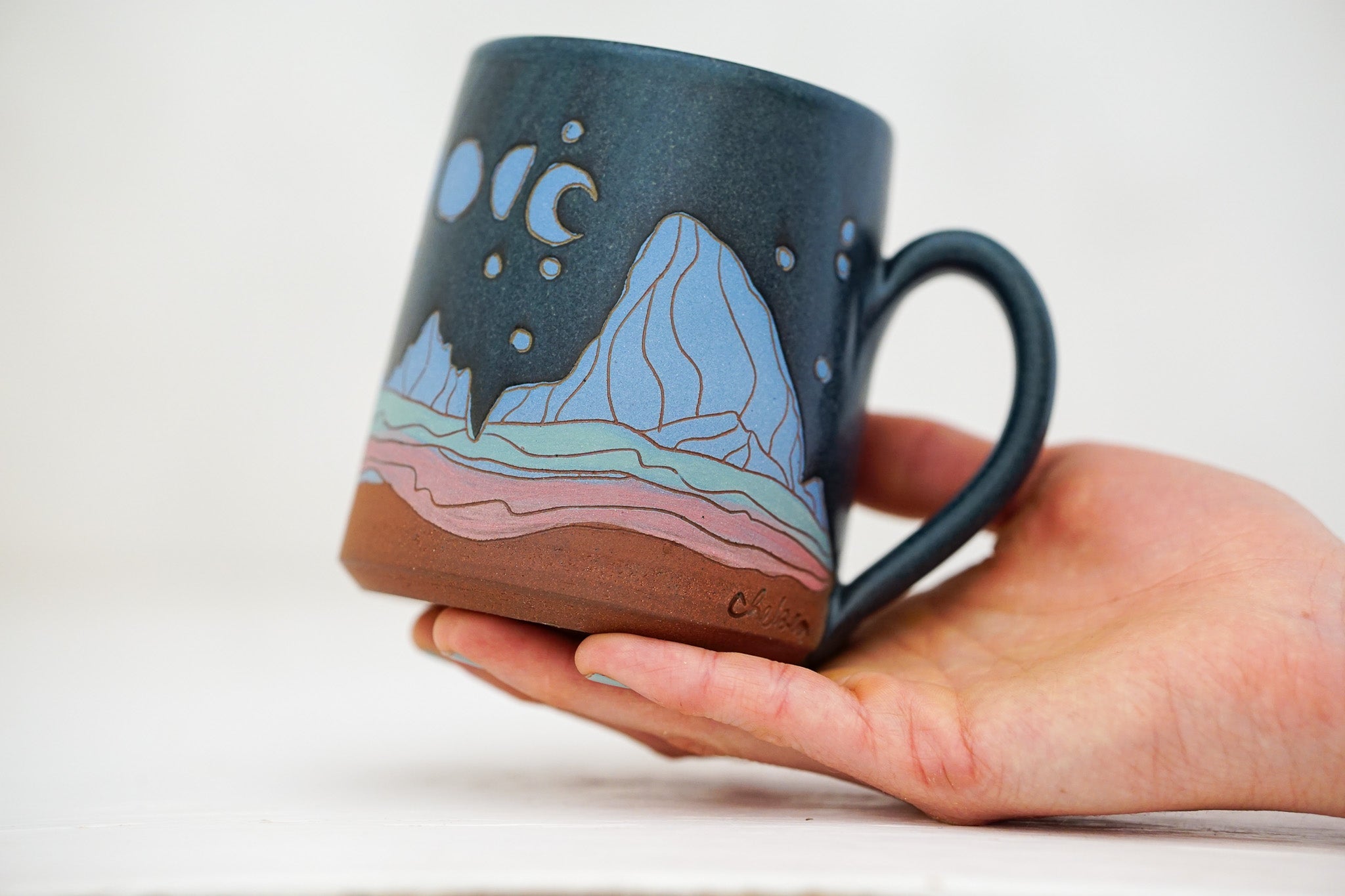 W Teton Moon phase mug in Darby