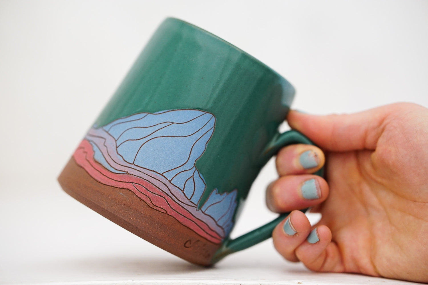 E Teton mug in Kali Forest pinks