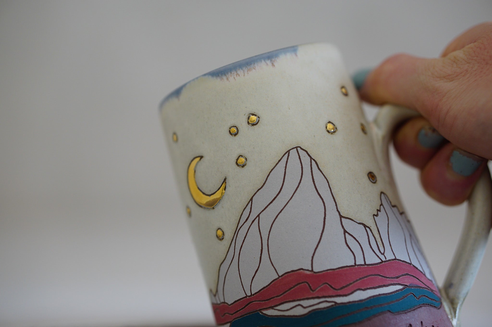 GOLD E Teton Tall mug in Bone