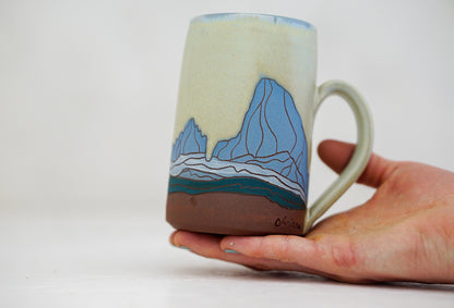 W Teton Tall mug in Bone