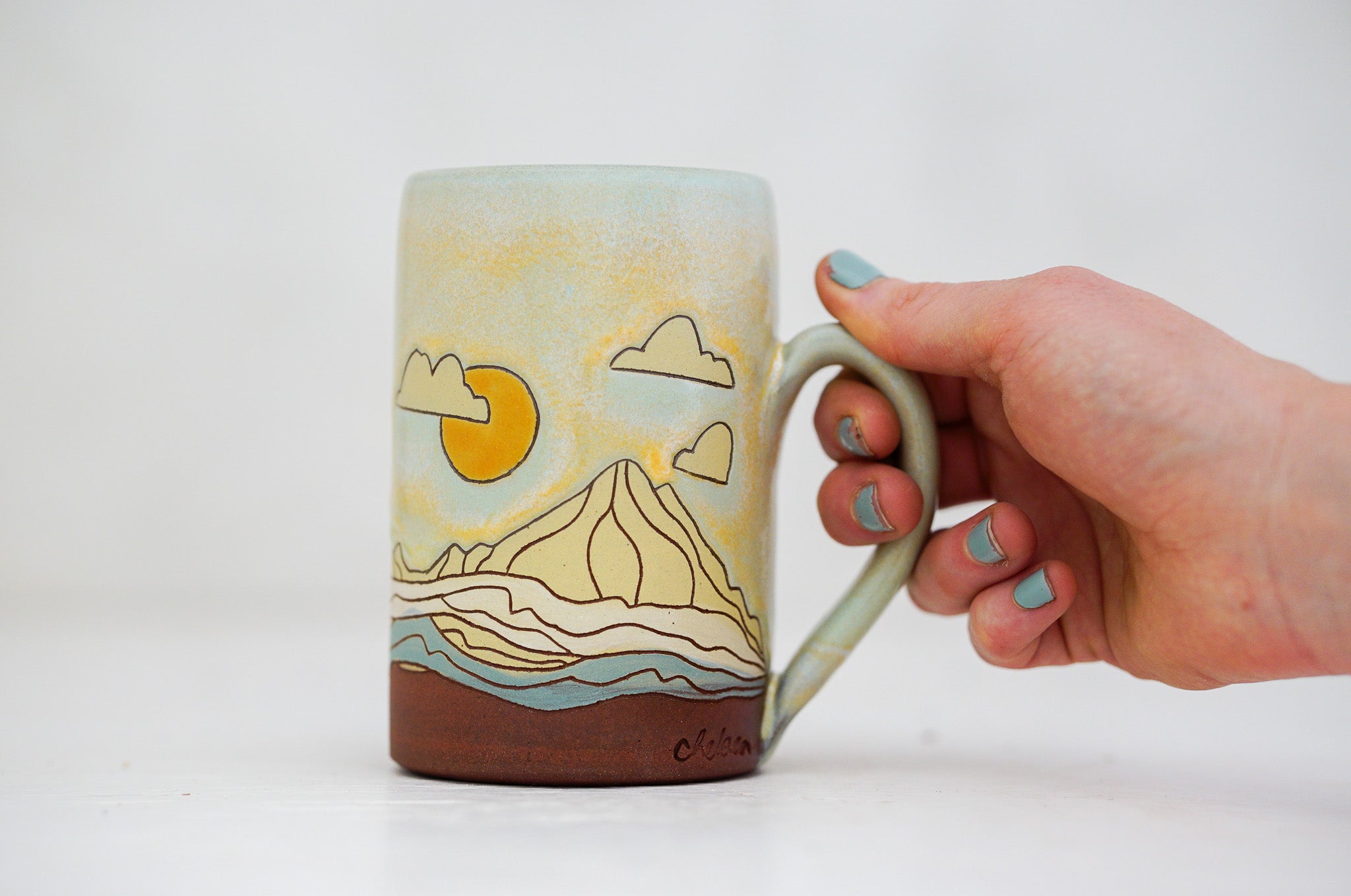 Mtn Tall mug in Ira &amp; Magic