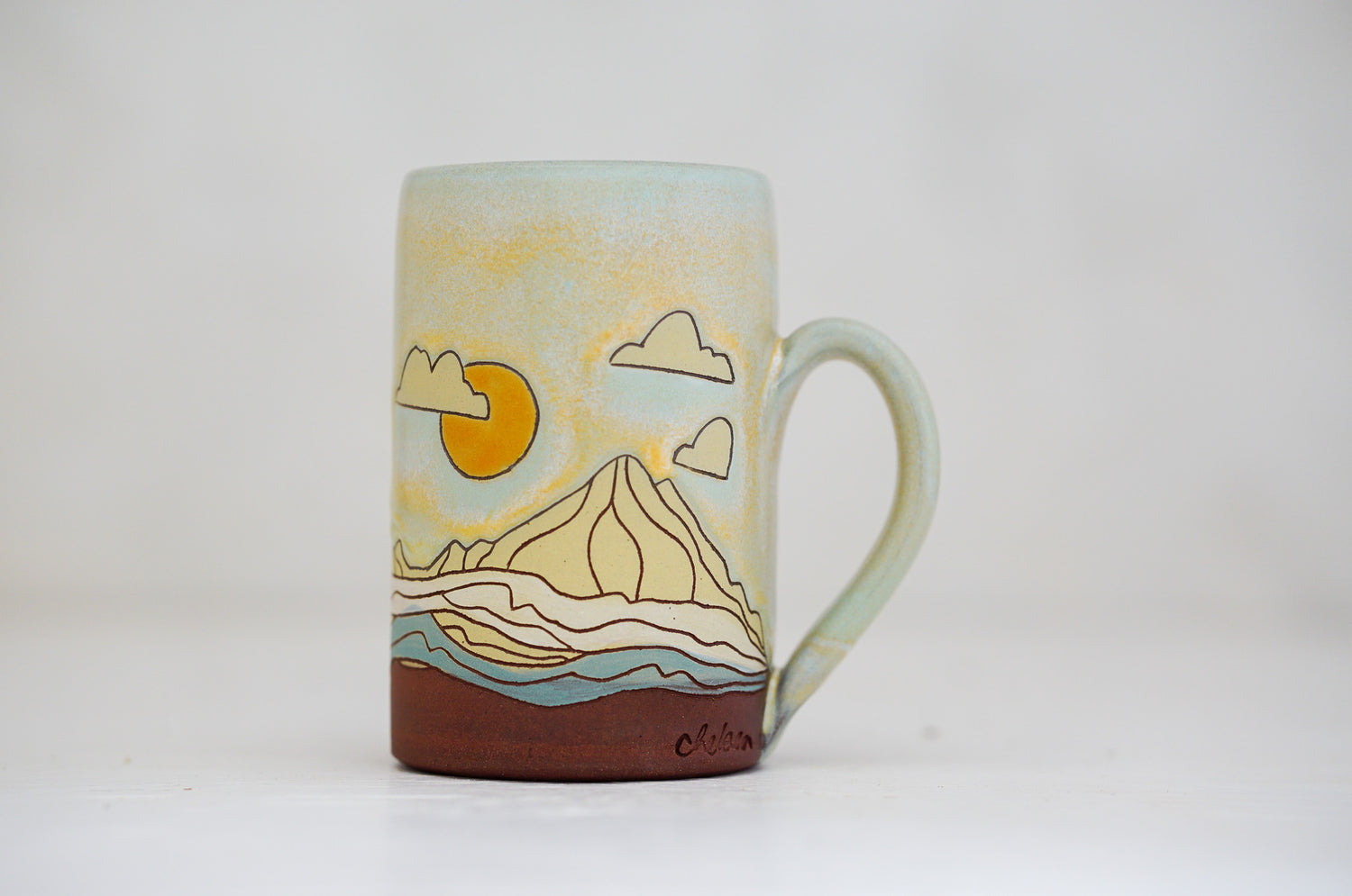 Mtn Tall mug in Ira &amp; Magic