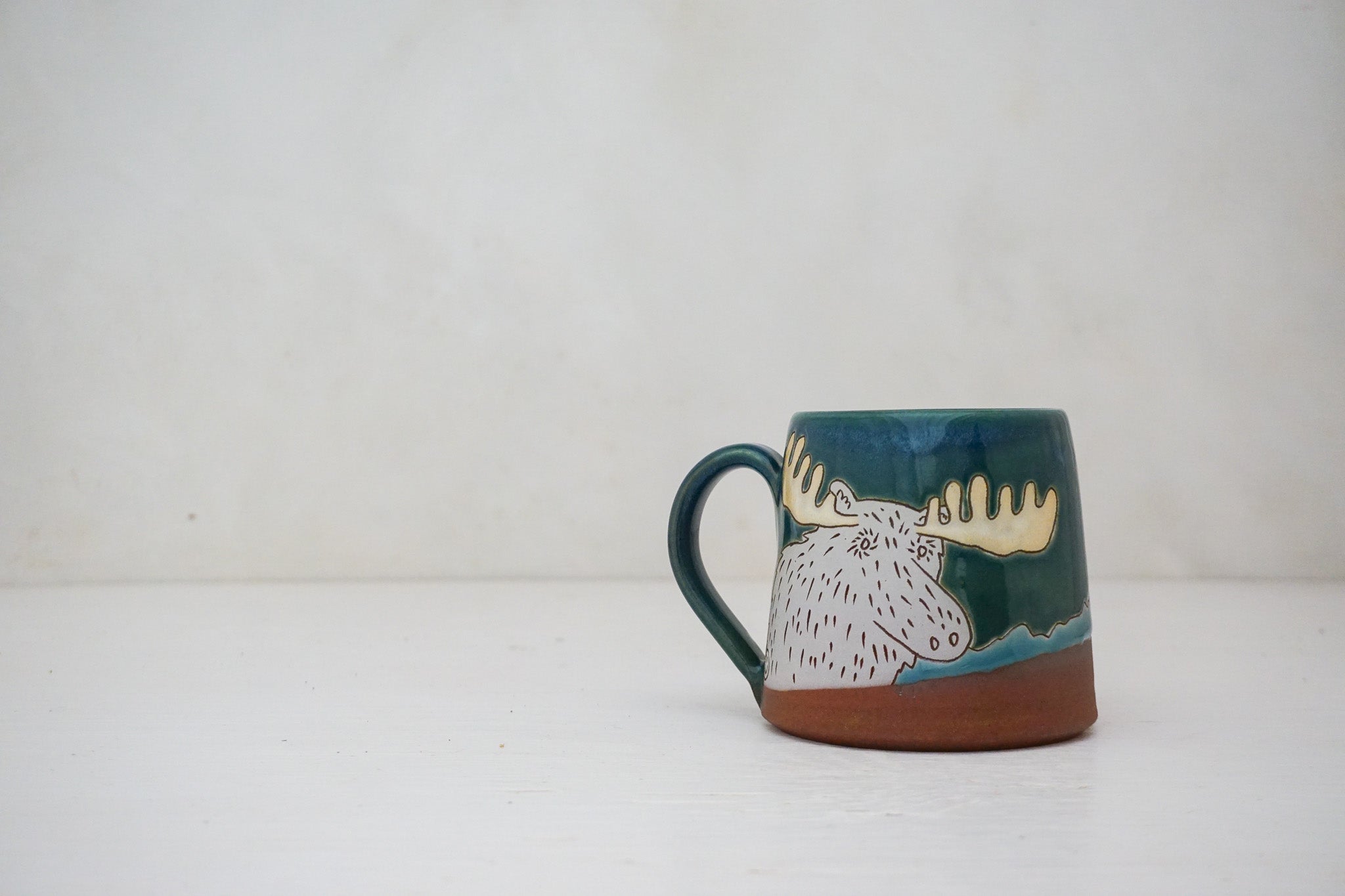 W Teton Moose mug in Huckleberry