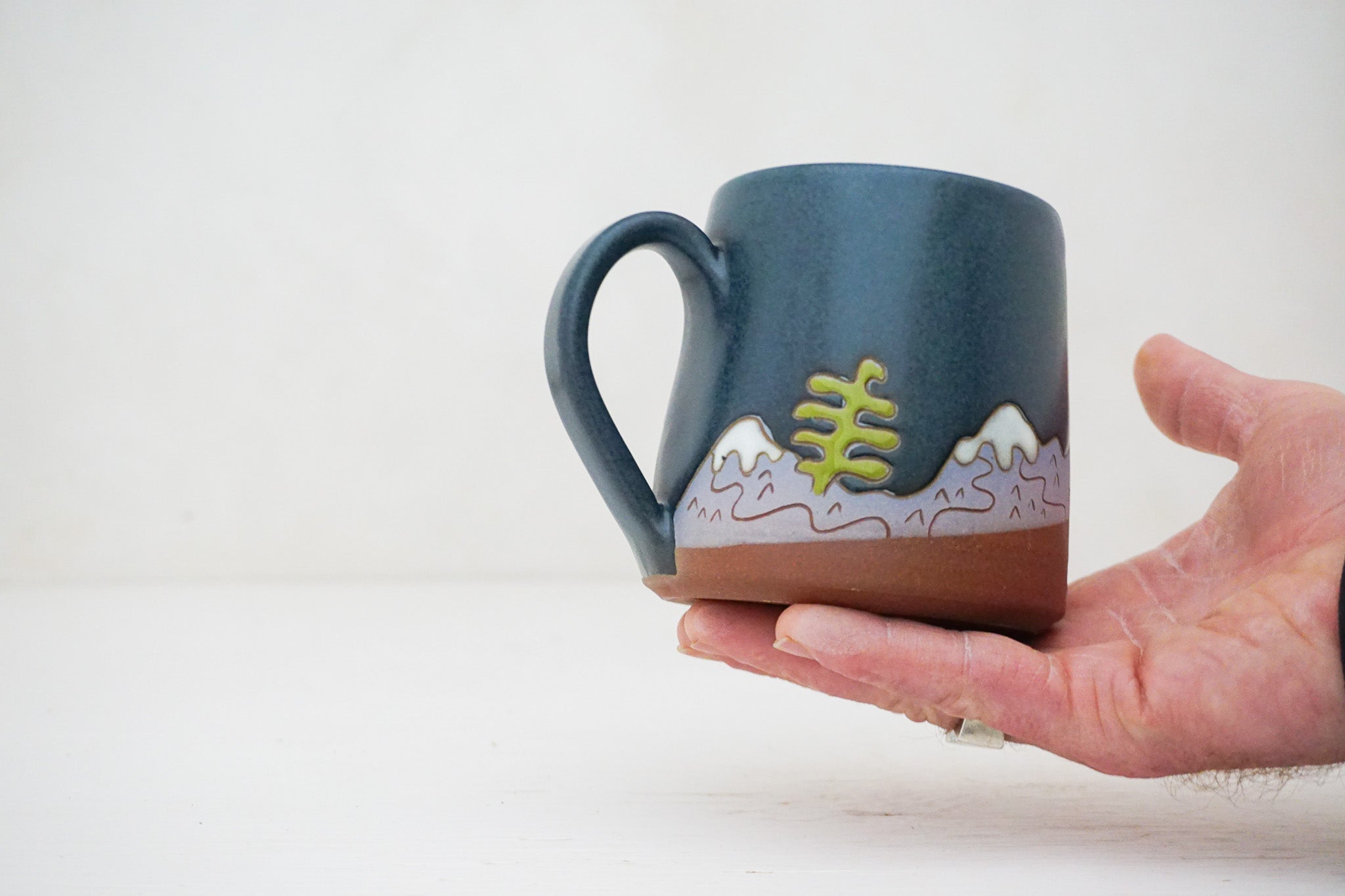 Gondola mug in Huckleberry