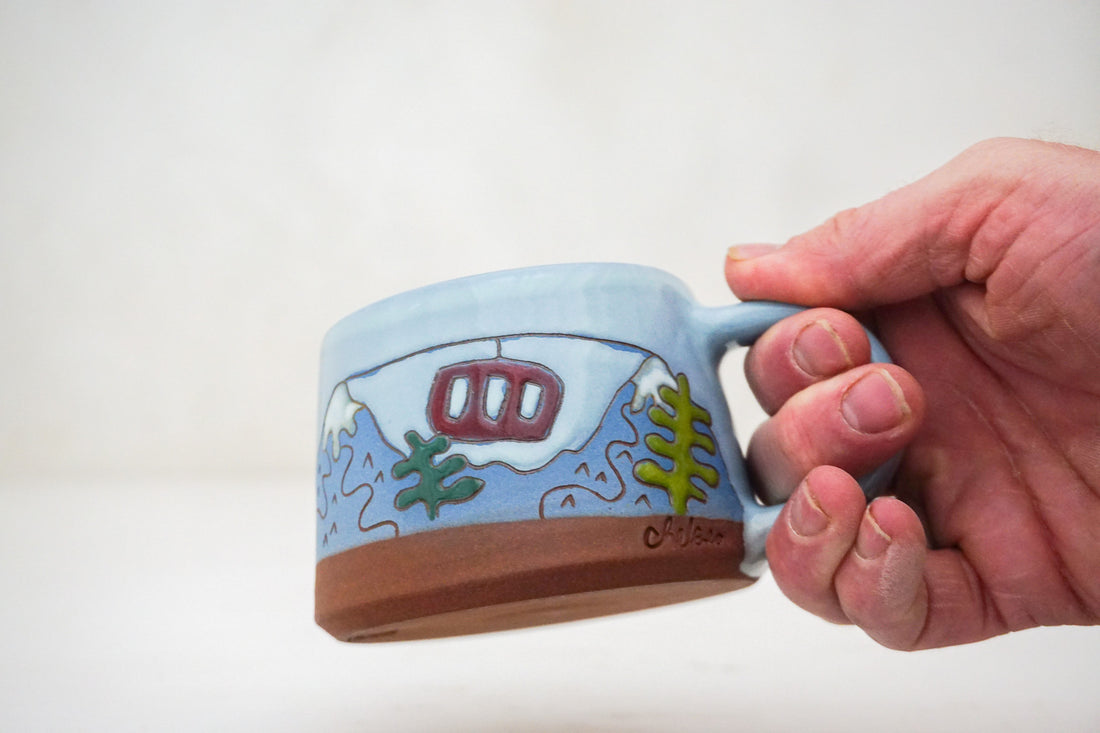 Gondola blue Mtn short mug in Ira