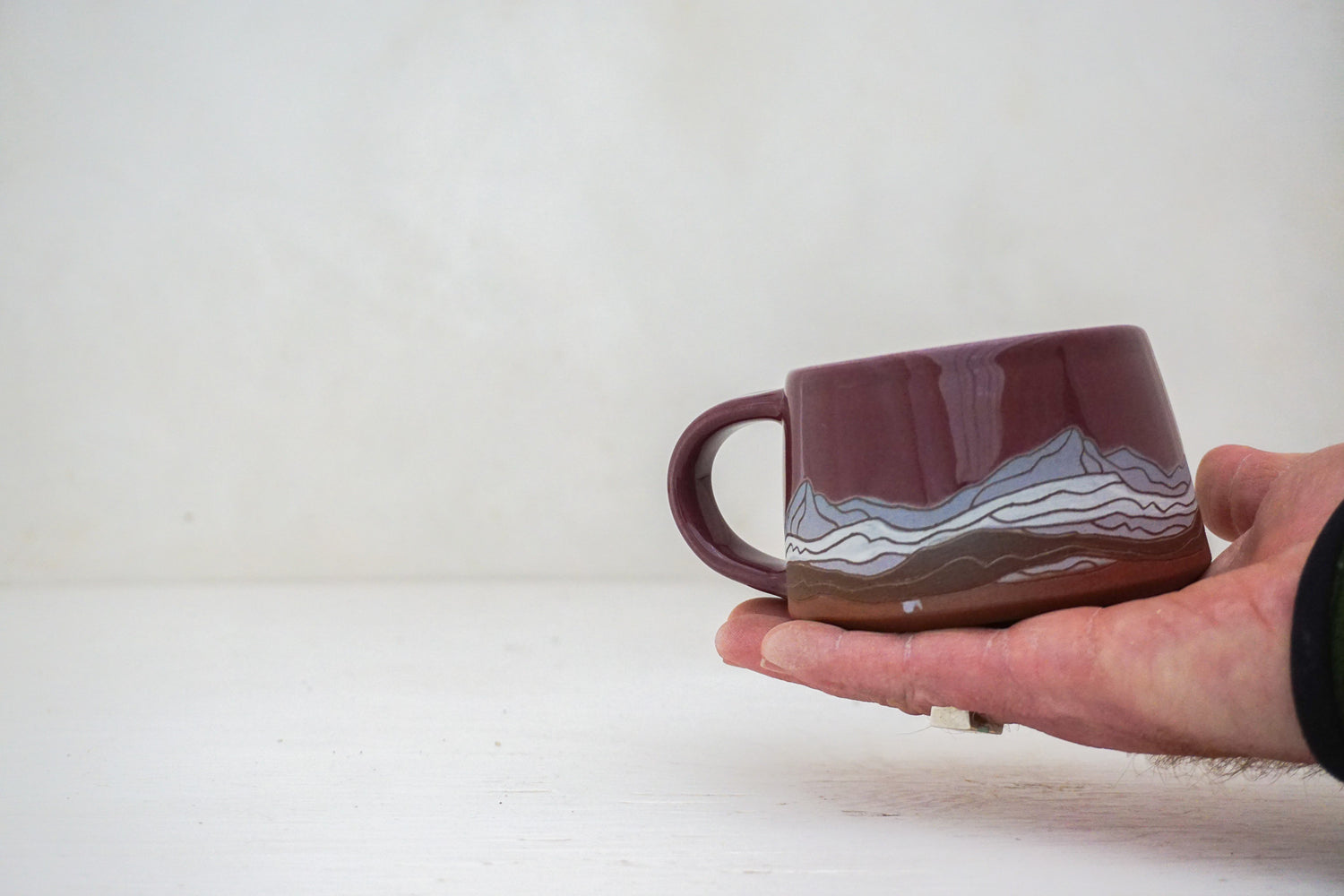 Mtn short mug in Mulberry