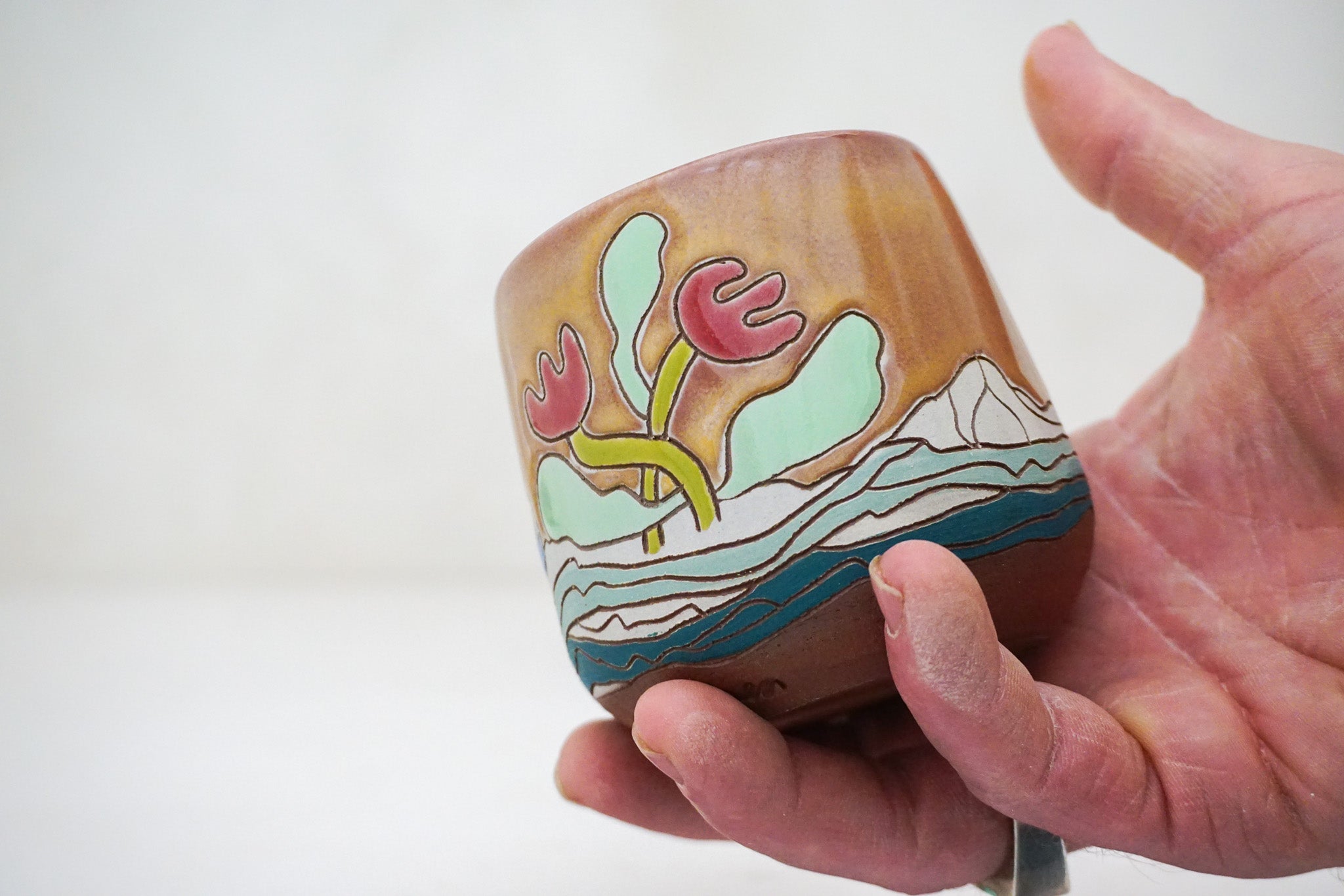 House Tulip Cup in Mulberry rust