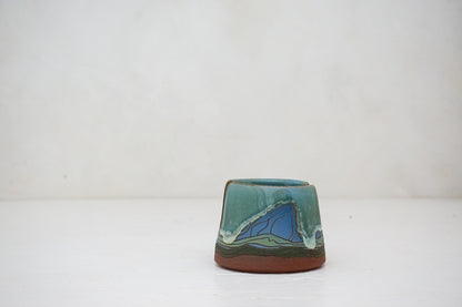 E Teton Sponge Holder in Ira Magic