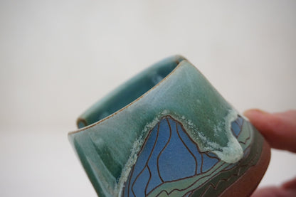 E Teton Sponge Holder in Ira Magic