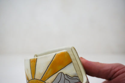 Mtn Sunburst Sponge Holder in Bone