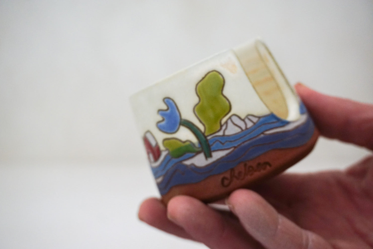 House &amp; Flower Sponge Holder in Bone