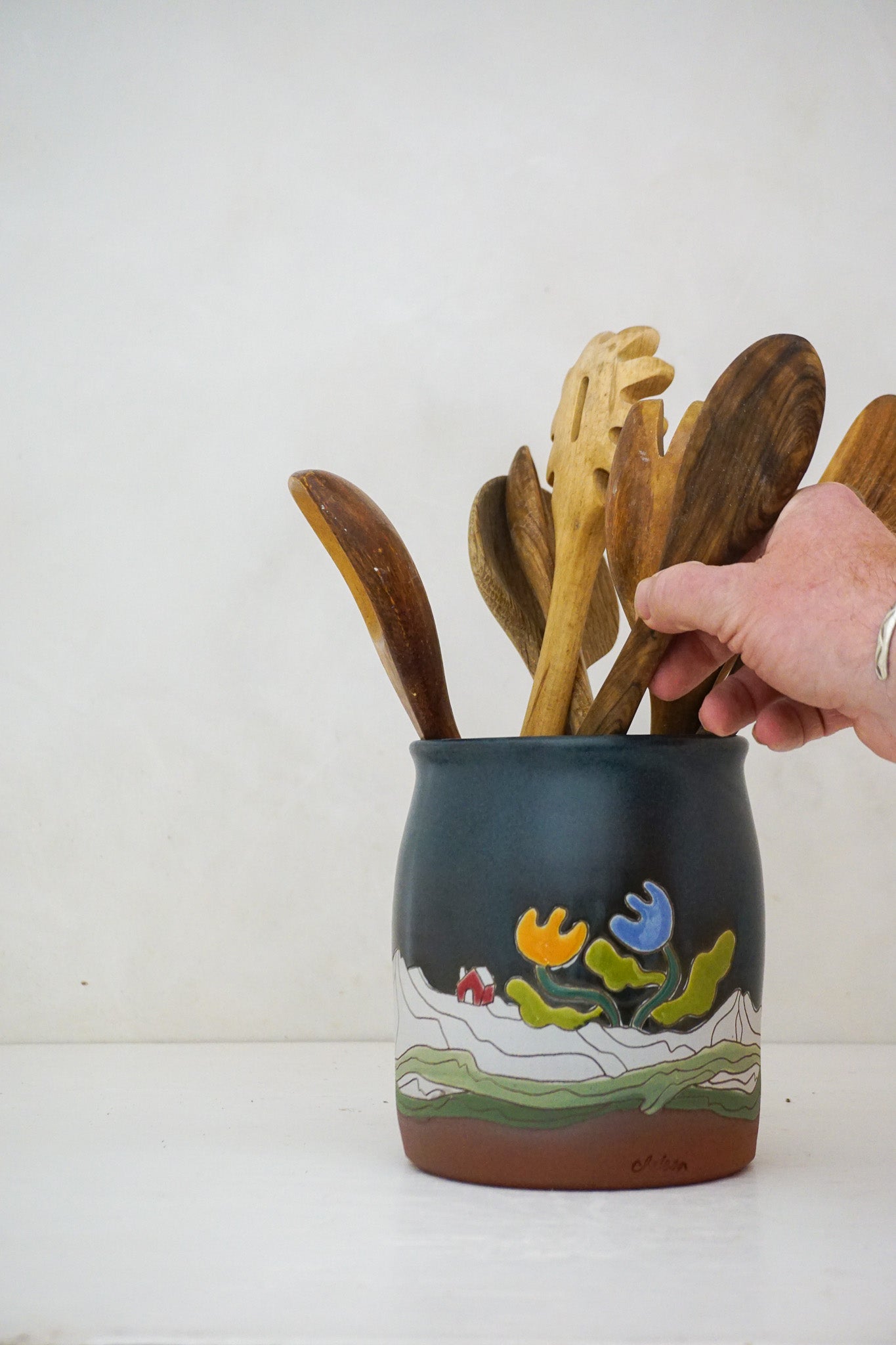 House &amp; Tulips Utensil Holder in Darby