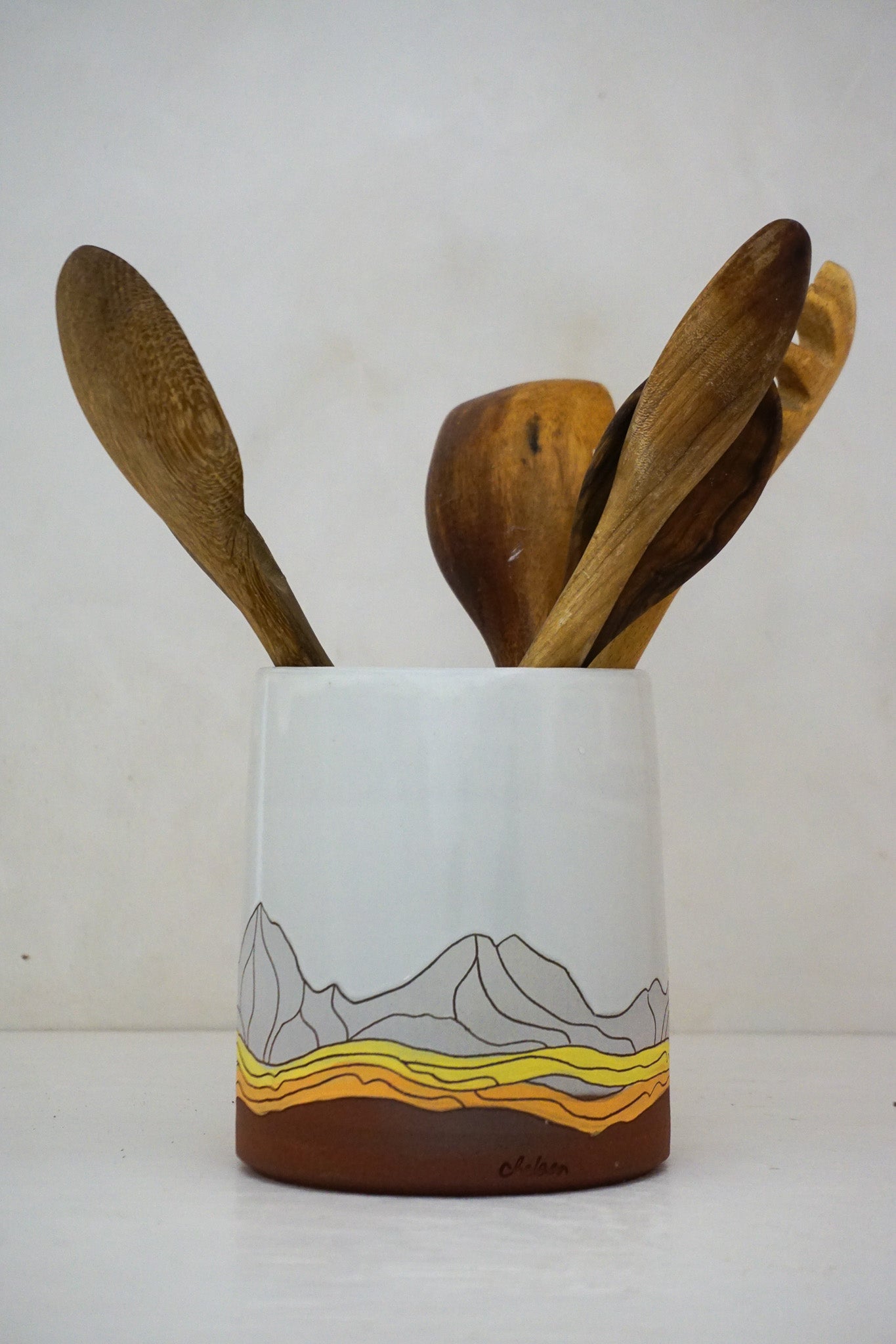 W Teton Yellows Dipper Utensil Holder
