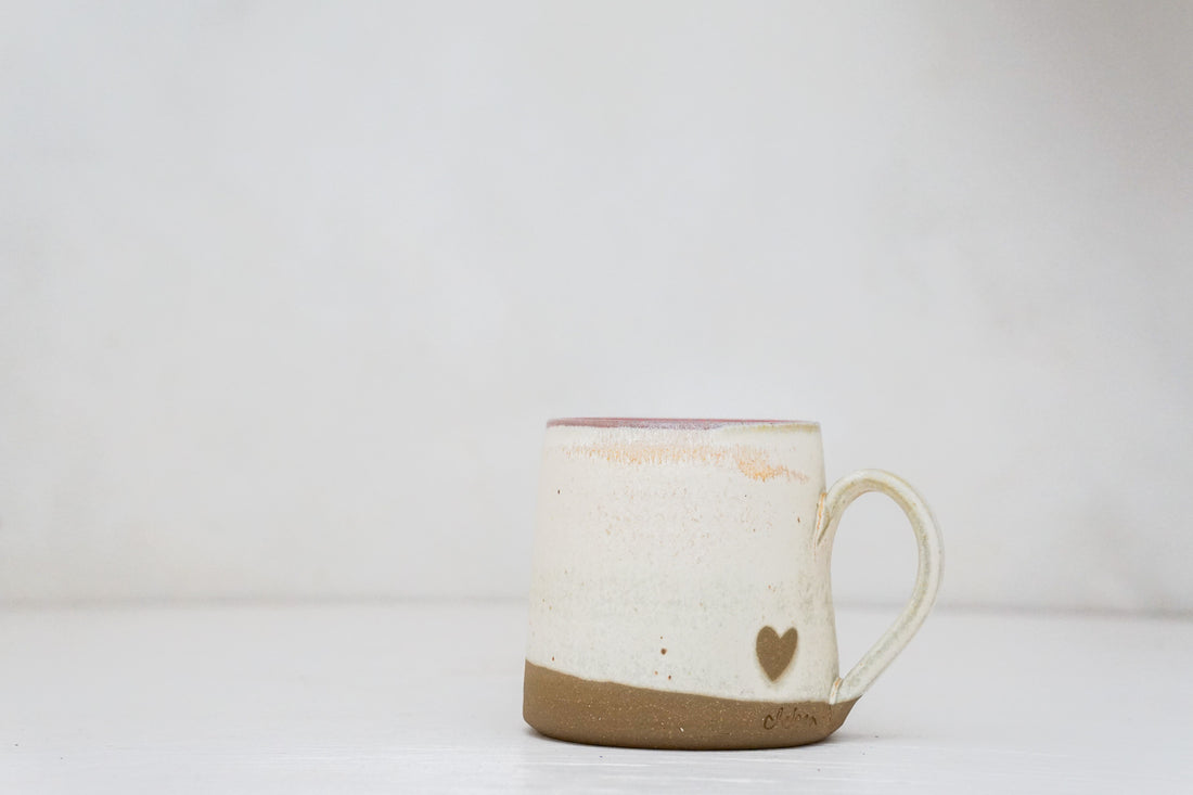 Plains Heart mug in Bone