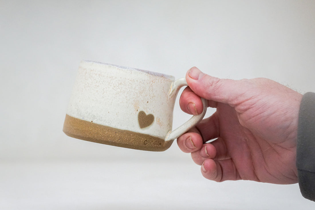 Plains Heart short mug in Bone