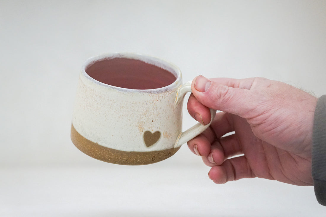 Plains Heart short mug in Bone