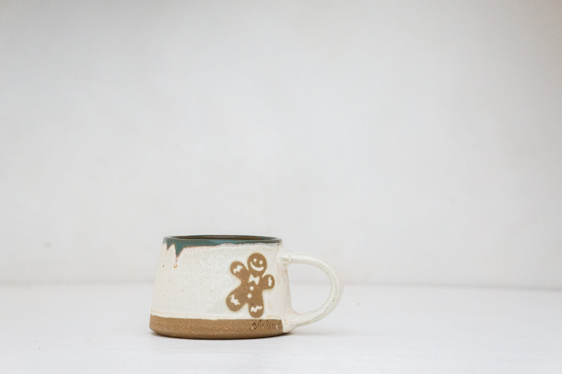 Plains Gingerbread Man short mug in Bone