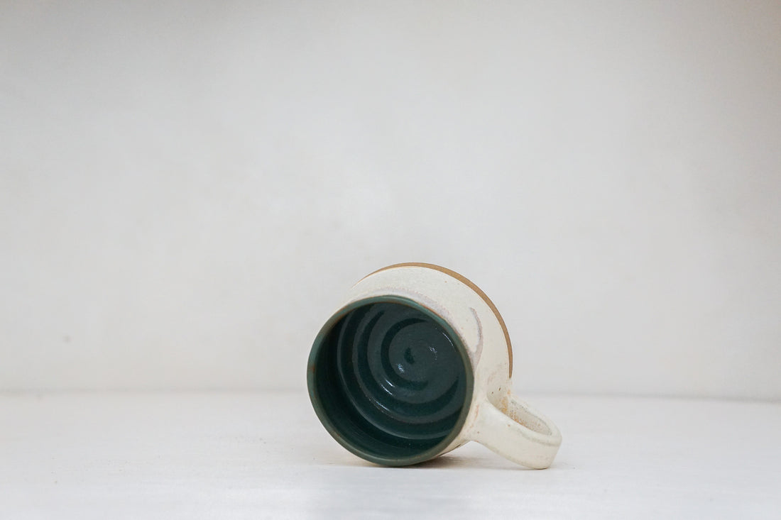 Plains Gingerbread Man short mug in Bone