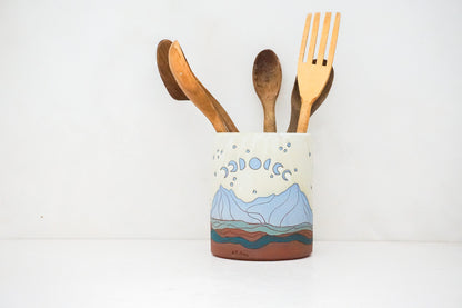 Blue Mtn Moon Phase Utensil Crock