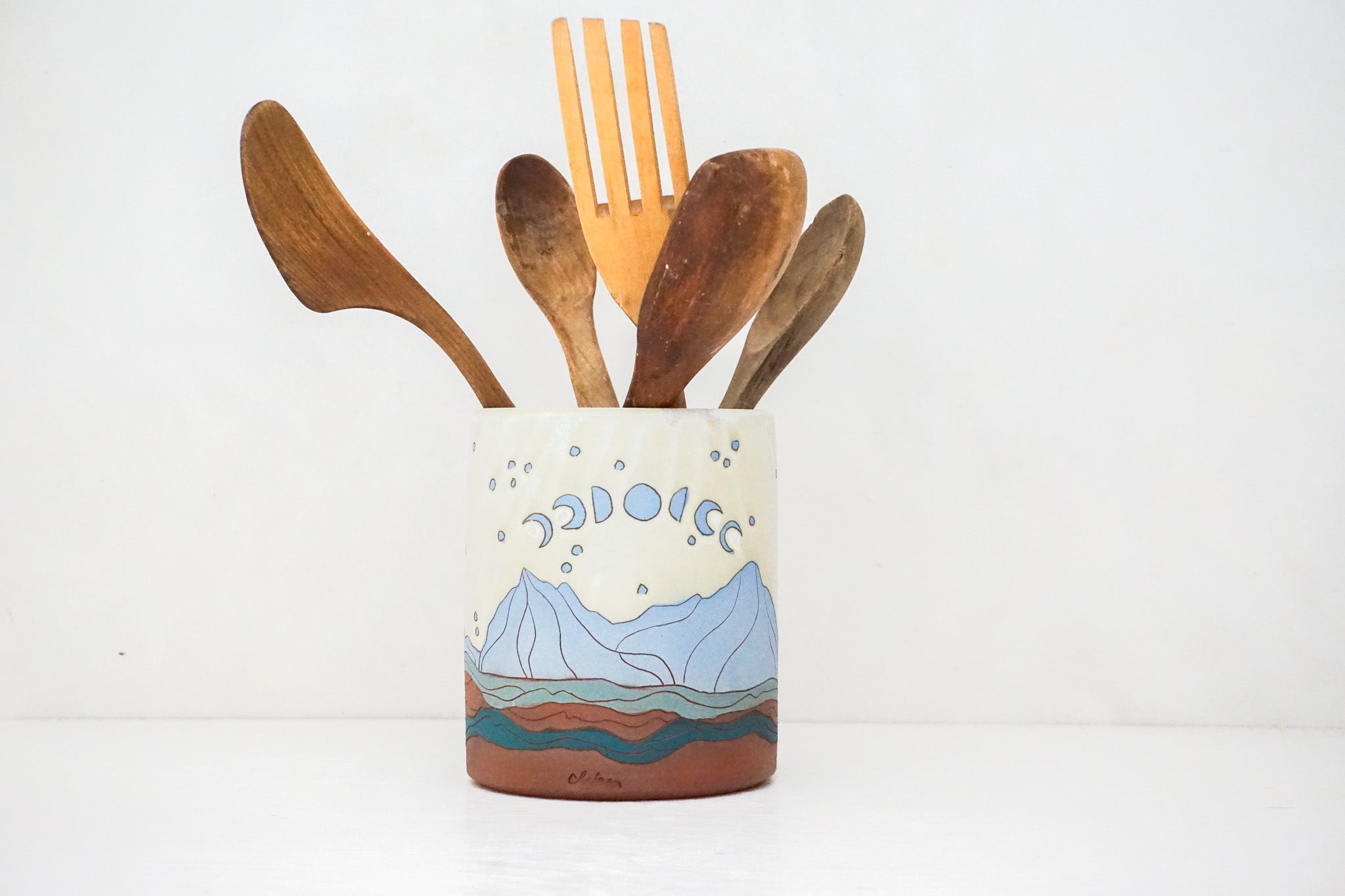 Blue Mtn Moon Phase Utensil Crock