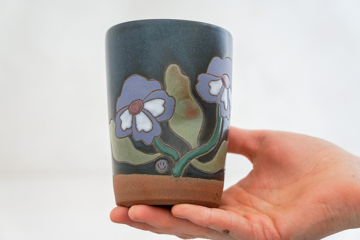 Purple Pansy Cup in Darby