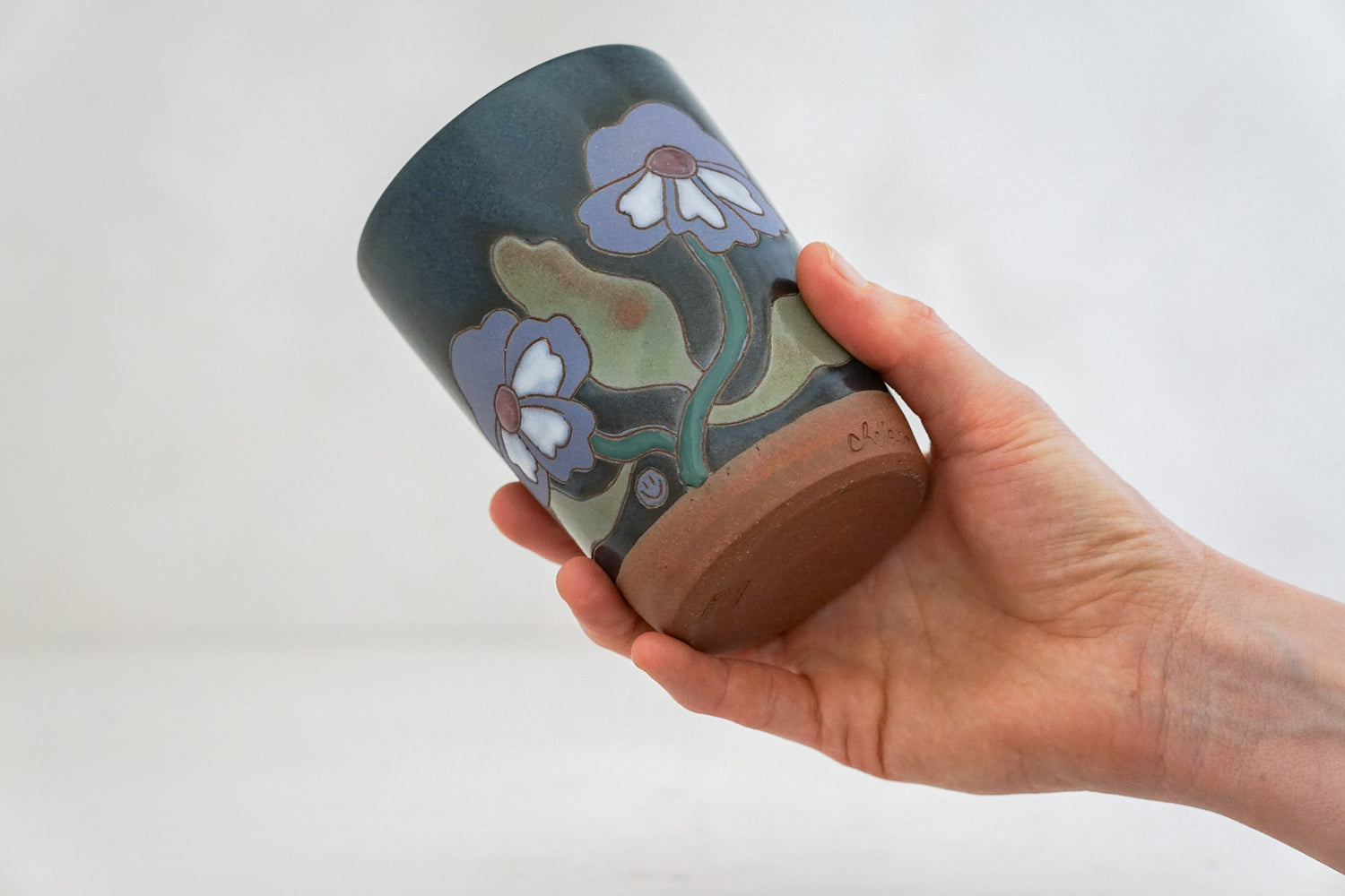 Purple Pansy Cup in Darby