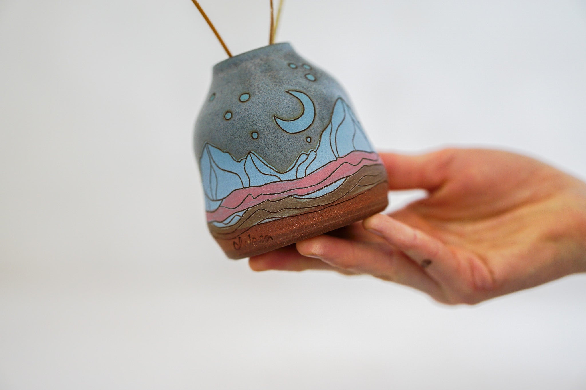 Mtn Blues night Budvase in Stone