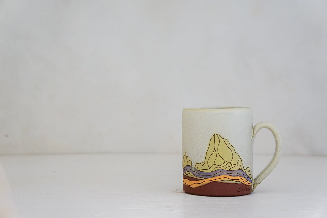 W Teton mug in Bone