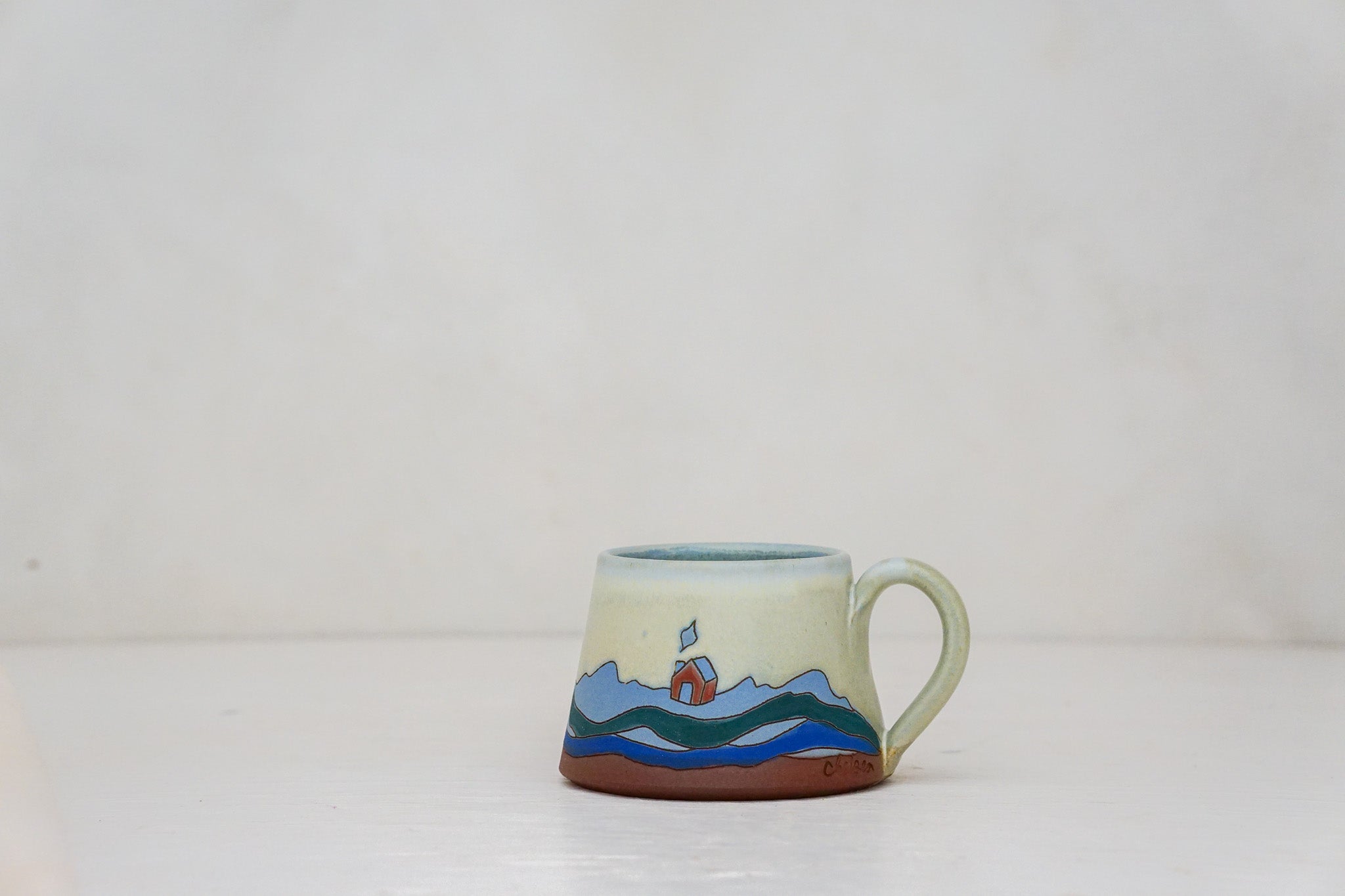 Blue Dabadee Mug in Bone