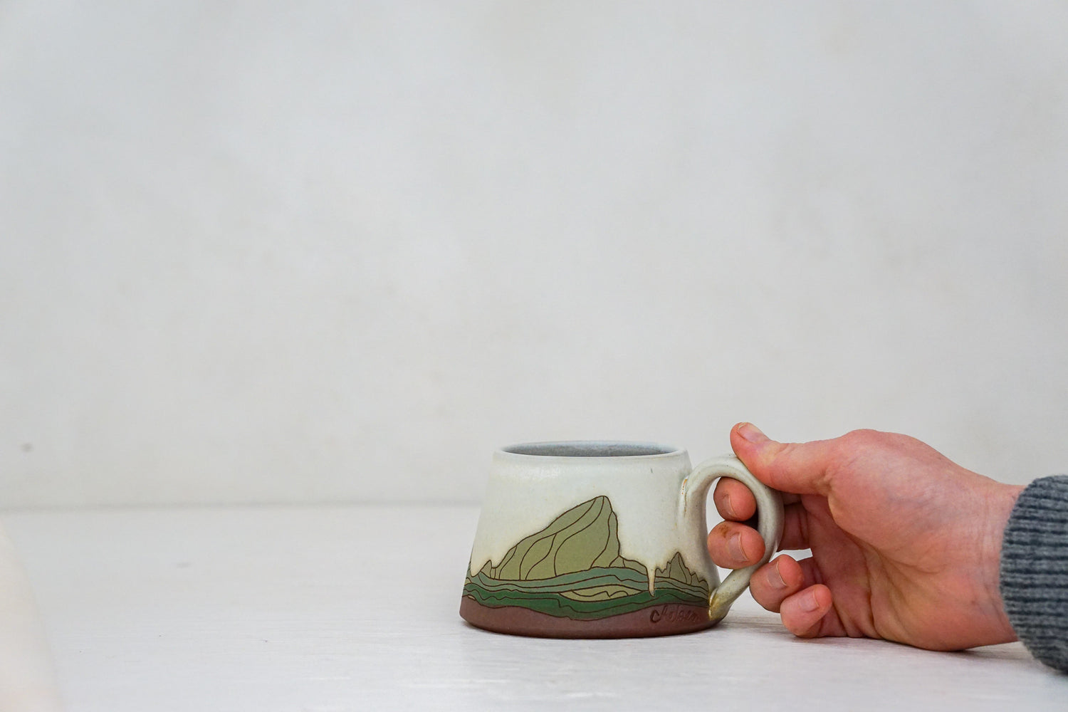 E Teton Greens mug short in Bone