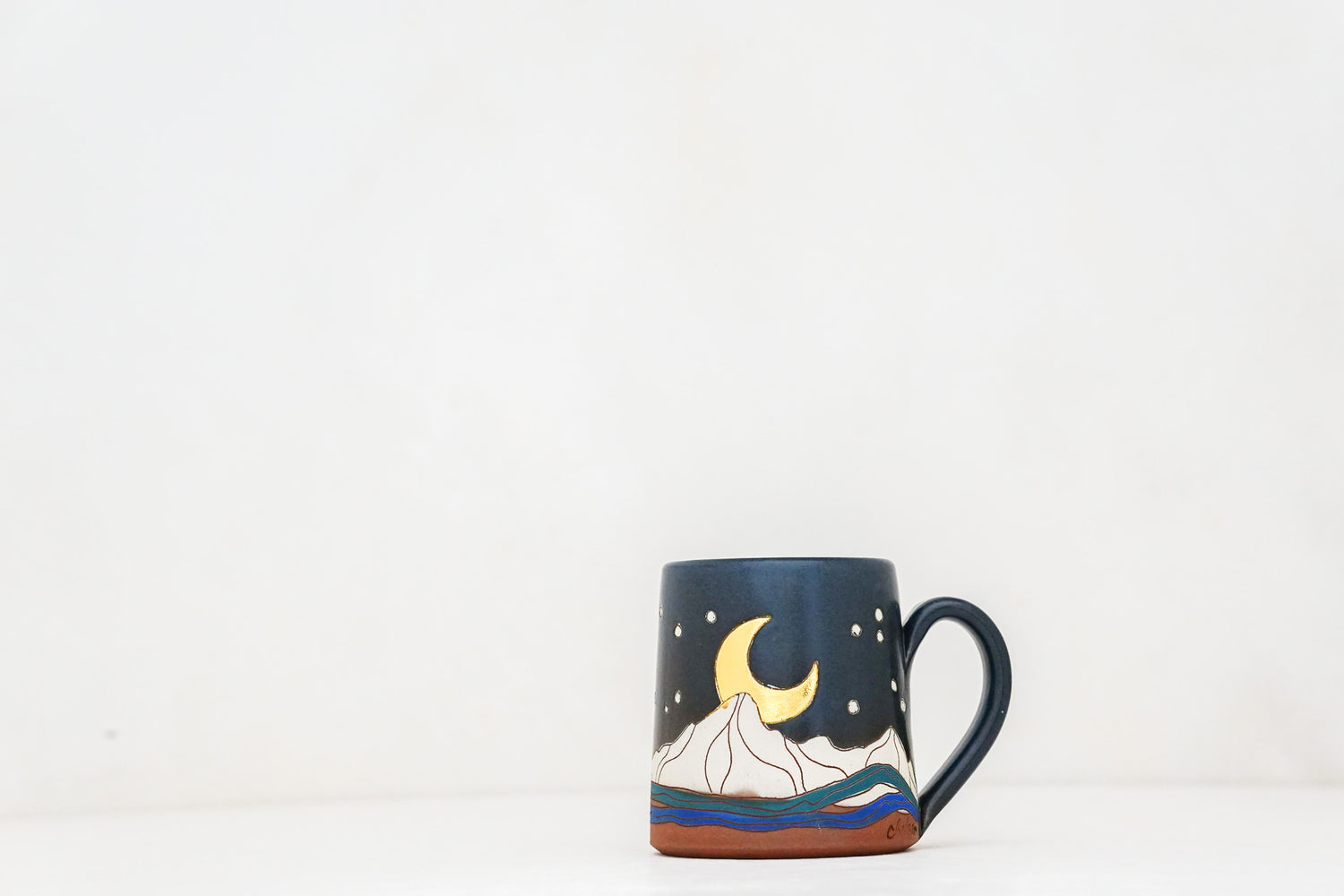 GOLD moon mug in Darby*