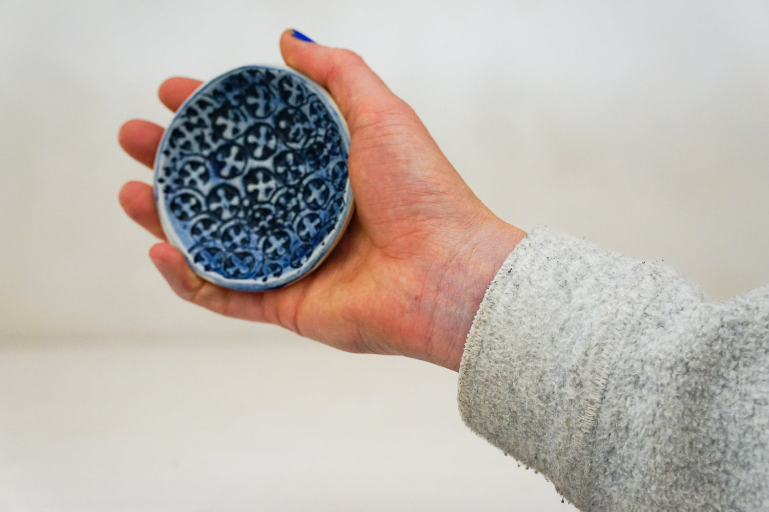 Eucalyptus cobalt ring dish 1