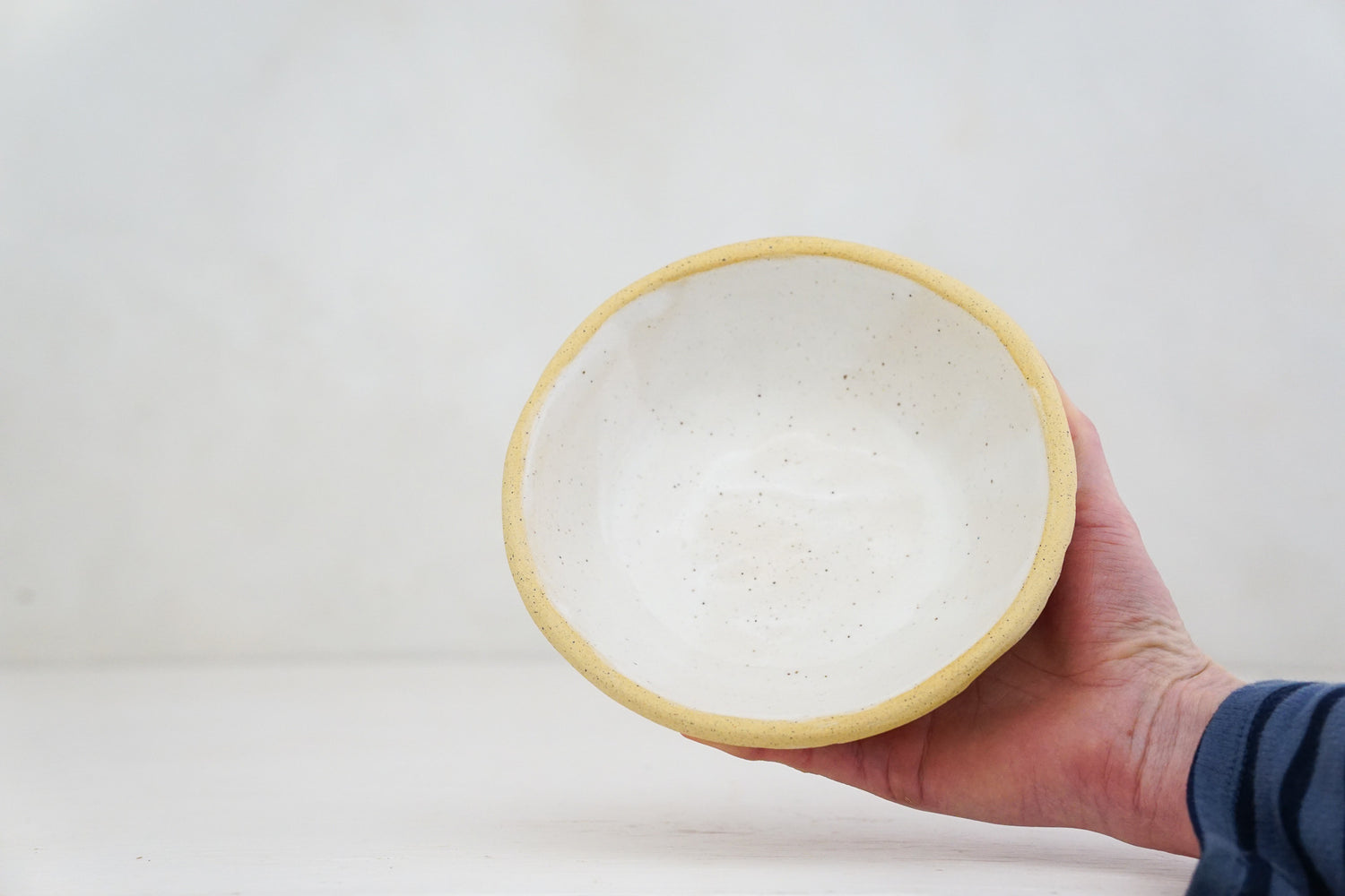Shaved speck bowl in White