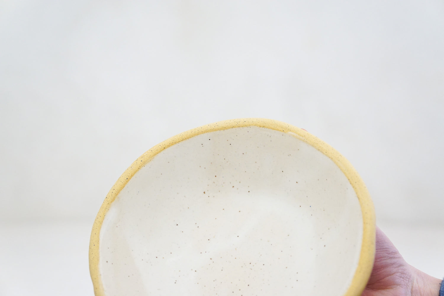 Shaved speck bowl in White